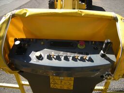 JLG 660SJ