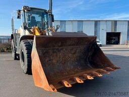 Liebherr L 556 / 5.574h / Waage / Zentralschmierung