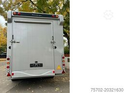 Steinsberger Anka 3-Pferdeanhänger