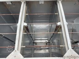 Volvo FM 12.380 8X4 SILO AUGER / AIR  GREAT CONDITION...