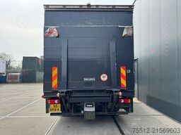 Volvo FL240 / 213.000...KM / Tail Lift / TUV: 10-2026...