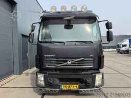 Volvo FL240 / 213.000...KM / Tail Lift / TUV: 10-2026...