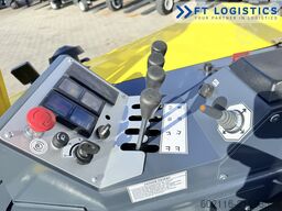 Combilift CB4500 GAS TRIPLEX 6400 FORK POSITIONER