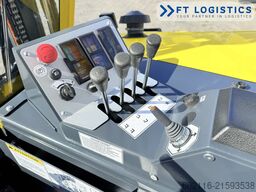 Combilift CB4500 GAS TRIPLEX 6400 FORK POSITIONER