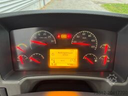 Volvo FL 240 / 6 Cylinder / 18 Tons / Manual / Tail L...