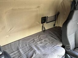 Scania R 620 A 6X2/4 + SHOWTRUCK + FULL OPTION V8 + 2x...