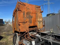 RENAULT D WIDE 280 E6 Brandschaden