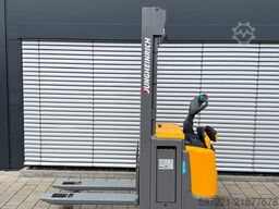 Jungheinrich ERC 216z - 525DZ Triplex Initalhub