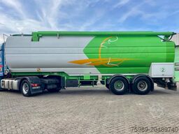 Leveques TSCI, AUGER, HATZ diesel? 7 COMPARTMENTS. Grea...