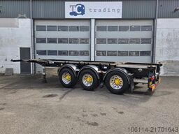 Van Hool 3-ASSIGE OPLEGGER A3C002  20/30 FT ADR trailer.