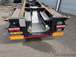 Van Hool 3-ASSIGE OPLEGGER A3C002  20/30 FT ADR trailer.