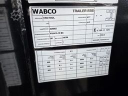 Van Hool 3-ASSIGE OPLEGGER A3C002  20/30 FT ADR trailer.