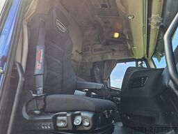 IVECO AS260S48 STRALIS 6X2*4 MAN. INTARDER