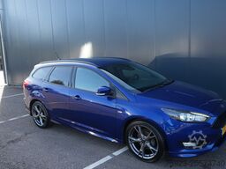 Ford FOCUS WAGON 1.5TDCI ST-Line