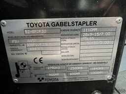 Toyota 52-8FDF30 - TRIPLEX - NEUWERTIG - 50 Stunden !!!