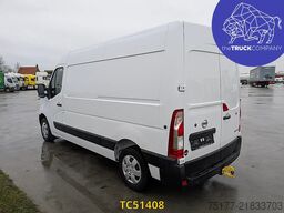 Nissan NV400 130.35 fourgon