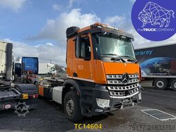 Mercedes-Benz Arocs 2545