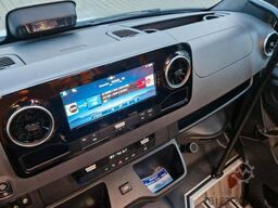 MERCEDES-BENZ 519  Allrad 4 x 4 Vorlauffahrzeug  GSR2