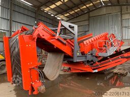 Terex Finlay 883+ Spaleckbox