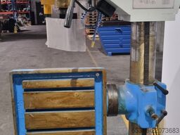 ZMM Mashstroy  Bulgarien PMC 40 Säulenbohrmaschine