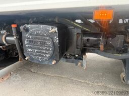 SCANIA P270 4x2 Hvidtved Larsen 7000 L Suction arm
