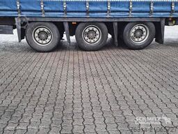 Schmitz Cargobull Curtainsider Mega Getränke