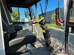 SCHMIDT Cleango 400 Kehrmaschine