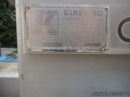 Kiremko elevating screw with bunker