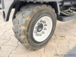 Combilift C4500 / DUPLEX 4050MM DIESEL POSITIONER