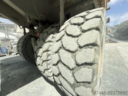 Caterpillar 775B