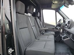 MERCEDES-BENZ SPRINTER 316 Bakwagen Laadklep!