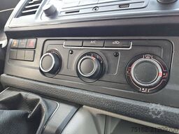 VOLKSWAGEN TRANSPORTER 2.0 TDI L1H1 Airco Trekhaak