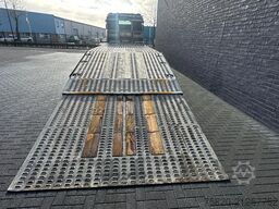 Renault C 440 6X2  OPRIJWAGEN/MACHINE TRANSPORTER/PLATEAU/