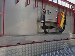 Scania R590 V8 8x2 / HMF 9520 CRANE - JIB - WINCH / TR...