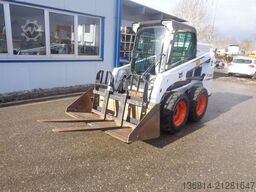 BOBCAT S450 Schaufeln + Gabeln