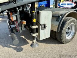 Iveco Eurocargo 80E17 gru con JIB