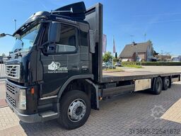 Volvo FM-300 6x2, 8,5 Mtr. Ramp Truck