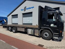 Volvo FM-300 6x2, 8,5 Mtr. Ramp Truck