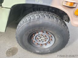 Hummer AM General H1