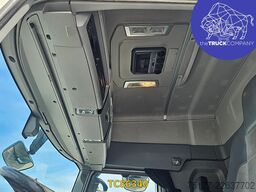 Renault T 440