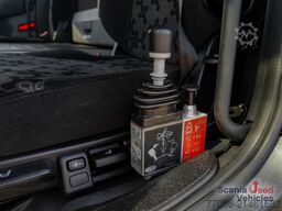 Scania G 460 B8x4HZ XT - Meiller TRIGENIUS D421 / Bordmat