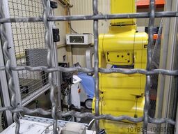 Mazak QUICK TURN 6G + Robot Fanuc LR Mate