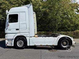 Mercedes-Benz Actros 1858 V8 / Megaspace / Retarder / Euro 3