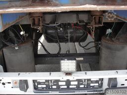 krone Wechselfahrgestell mit Wechselbrücke