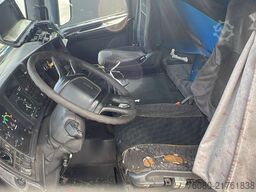 Scania 114 - 380 (FOR PARTS / ENGINE GEARBOX RUNNING /...