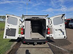 OPEL VIVARO 2.0 lang, automaat, airco, navi, pdc, im...