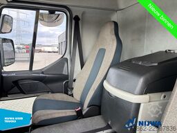 Volvo FL 210 4x2 Laadklep + Zijdeur