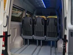 MAN MAN TGE 9 Sitzer Airlineboden Handicap Crafter