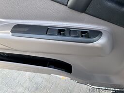 Fuso Canter 9C18 Fahrgestell Neu GSR2