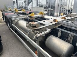 IVECO S WAY 460 GAS LNG-TANKS, RETARDER  MULTIWECHSLER
